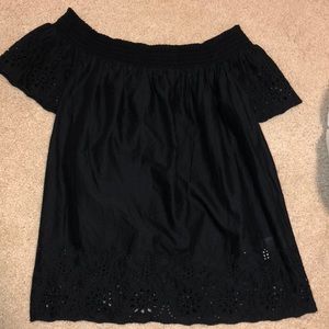 Off the Shoulder Black Too